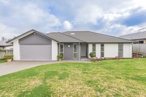 Photo of property in 5 Lithgow Drive, Otamatea, Whanganui, 4500