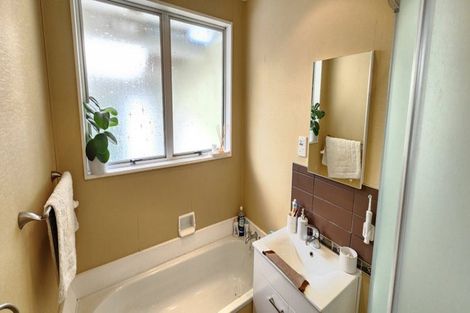 Photo of property in 10 Pitt Street, Normanby, Hawera, 4614