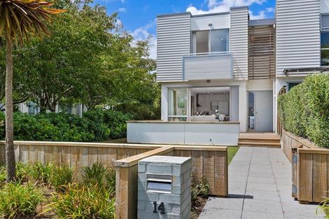 Photo of property in 14 Willow Camp Road, Takanini, 2112