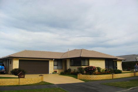 Photo of property in 3 Showgate Avenue, Sockburn, Christchurch, 8042