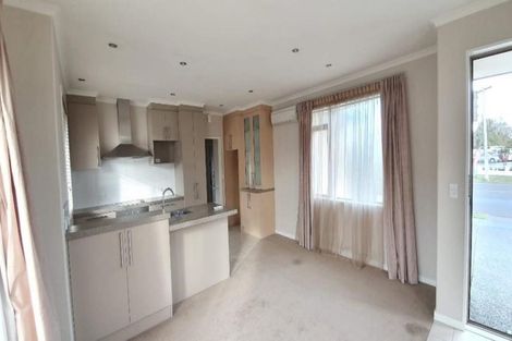 Photo of property in 266 Burwood Road, Burwood, Christchurch, 8083