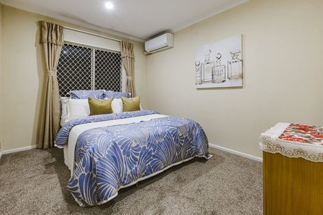 Photo of property in 12 Janway Avenue, Flat Bush, Auckland, 2016