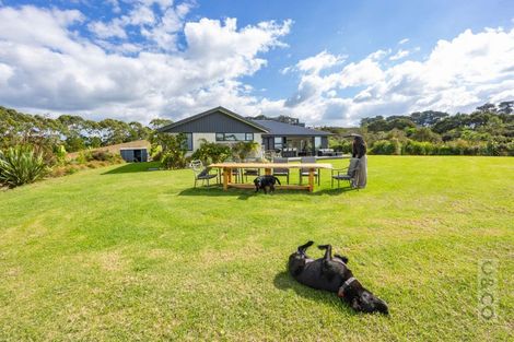 Photo of property in 225b Amreins Road, Taupaki, 0782