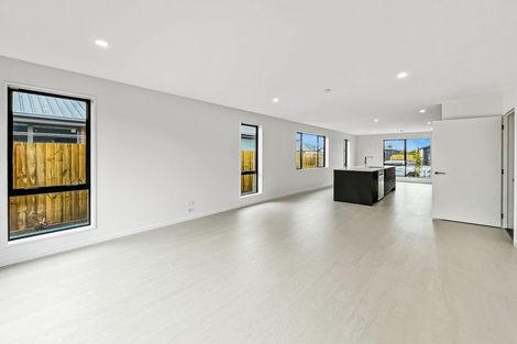 Photo of property in 35 Bill Hammond Drive, Belfast, Christchurch, 8051