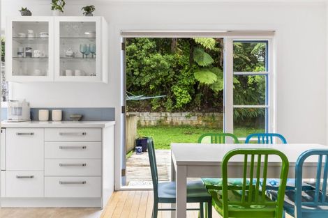 Photo of property in 4 Arapiko Street, Johnsonville, Wellington, 6037