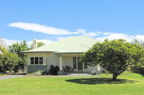 Photo of property in 16 Haronga Road, Inner Kaiti, Gisborne, 4010