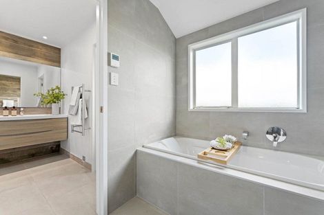 Photo of property in 26 Vintage Drive, Henderson, Auckland, 0612