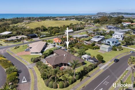 Photo of property in 3 Athenree Heights, Athenree, Katikati, 3177