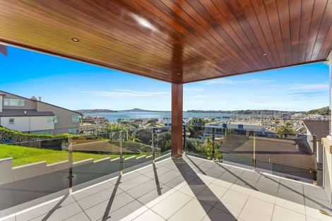 Photo of property in 72 Compass Way, Half Moon Bay, Auckland, 2012