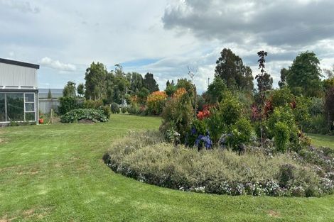 Photo of property in 60 Turangi Road, Motunui, Waitara, 4383