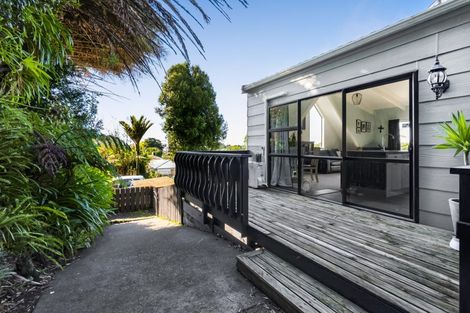 Photo of property in 78a Awanui Street, Merrilands, New Plymouth, 4312
