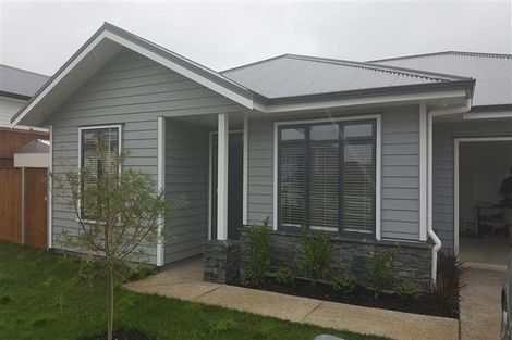 Photo of property in 6 Malbec Place, Huapai, Kumeu, 0810