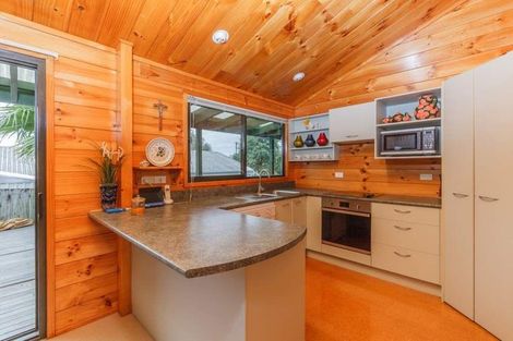 Photo of property in 79 Fernhill Way, Oteha, Auckland, 0632