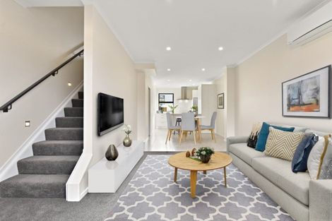 Photo of property in 17 Vincent Mcgrath Crescent, Swanson, Auckland, 0614