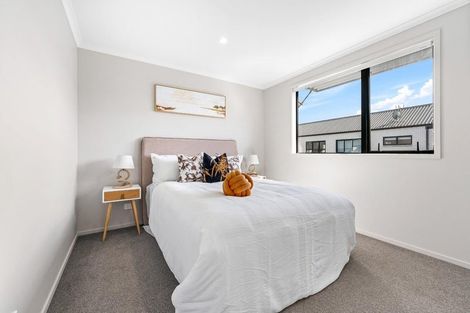 Photo of property in 5 Kerewhenua Crescent, Hobsonville, Auckland, 0616
