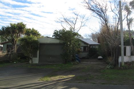 Photo of property in 28 Tovey Street, New Brighton, Christchurch, 8061