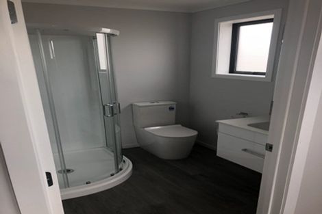 Photo of property in 1 Orawahi Road, Glenbrook, 2681