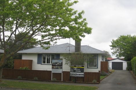Photo of property in 5 Blossomdale Place, Bishopdale, Christchurch, 8053