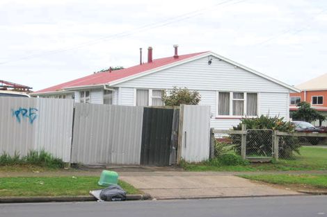 Photo of property in 7 Ormiston Road, Otara, Auckland, 2019