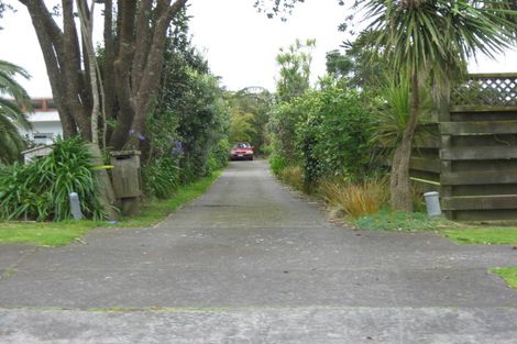 Photo of property in 11 Prudence Place, Oakura, 4314