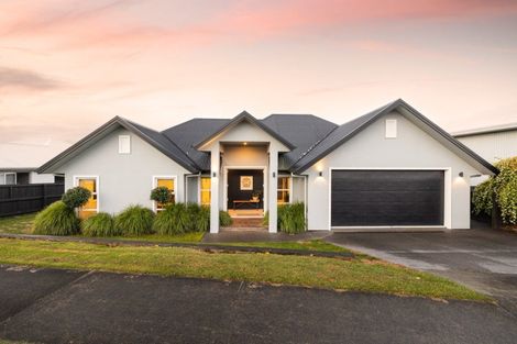 Photo of property in 18 Bos Crescent, Flagstaff, Hamilton, 3210