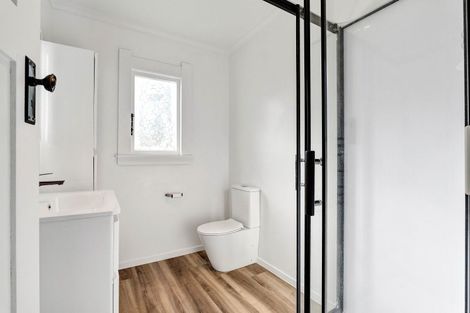 Photo of property in 22 Olivia Street, Stratford, 4332