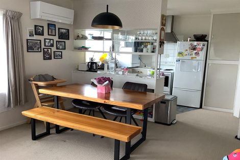 Photo of property in 1/7 Ellen Avenue, Hillcrest, Auckland, 0627