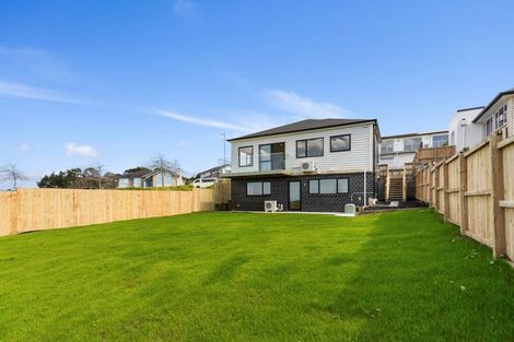 Photo of property in 85b Lake Panorama Drive, Henderson Valley, Auckland, 0614