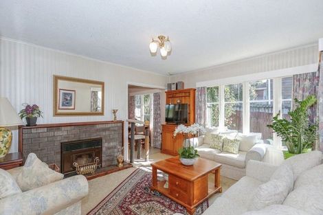 Photo of property in 9 Ayrton Street, Te Atatu South, Auckland, 0610