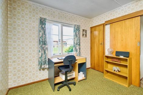 Photo of property in 37 Hillary Crescent, Maraenui, Napier, 4110