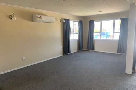 Photo of property in 5 Fonblanque Street, Westport, 7825