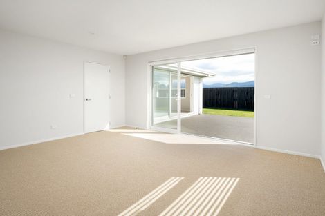 Photo of property in 14 Whitehall Drive, Springlands, Blenheim, 7201