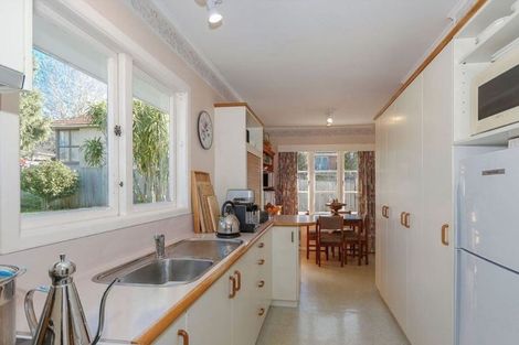 Photo of property in 9 Ayrton Street, Te Atatu South, Auckland, 0610