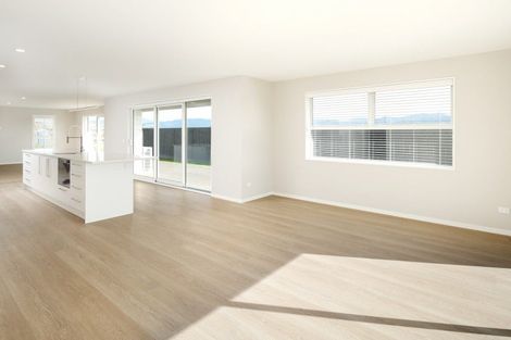 Photo of property in 14 Whitehall Drive, Springlands, Blenheim, 7201