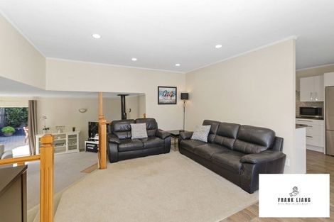 Photo of property in 6 Picasso Drive, West Harbour, Auckland, 0618