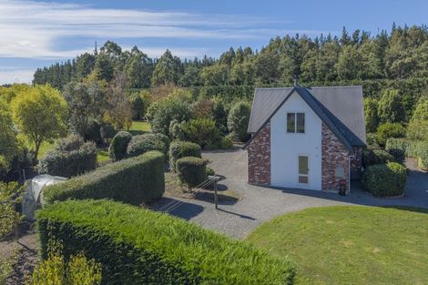 Photo of property in 1744 Tram Road, Swannanoa, Rangiora, 7475
