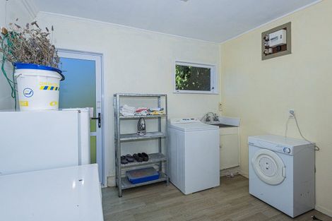 Photo of property in 72 Fairway Drive, Te Kamo, Whangarei, 0112