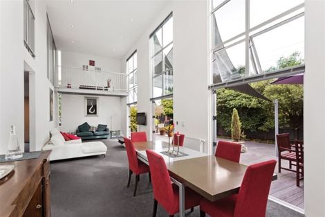 Photo of property in 8 Elmwood Road, Strowan, Christchurch, 8052