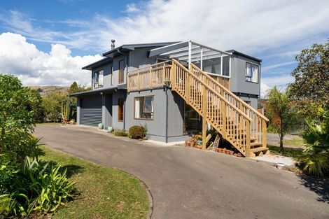 Photo of property in 298 Te Moana Road, Waikanae, 5036