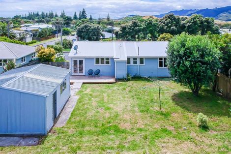 Photo of property in 26 Te Miti Street, Paekakariki, 5034