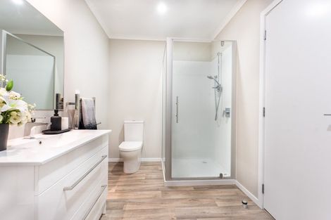 Photo of property in 27b Southsea Crescent, Silverdale, Hamilton, 3216