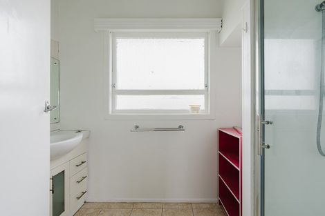 Photo of property in 27 Paterson Street, Frankton, Hamilton, 3204