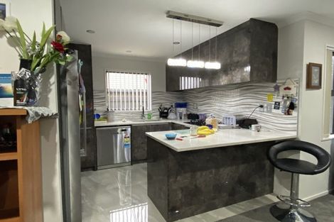 Photo of property in 18b Calvert Avenue, Mangere East, Auckland, 2024