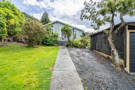 Photo of property in 83 Walker Street, Bluff, 9814