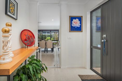 Photo of property in 32 Leeward Drive, Whitianga, 3510