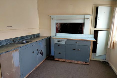 Photo of property in 4 Clifford Street, Clinton, 9534