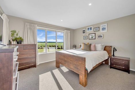 Photo of property in 9 Dundee Close, Darfield, 7510