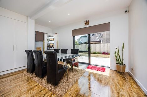 Photo of property in 32 Helianthus Avenue, Flat Bush, Auckland, 2019