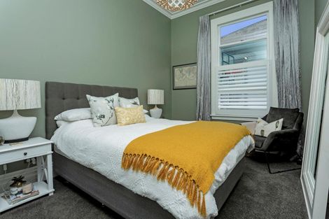 Photo of property in 11 Cheltenham Road, Devonport, Auckland, 0624