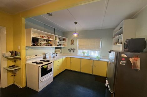 Photo of property in 13 Effingham Street, North New Brighton, Christchurch, 8083